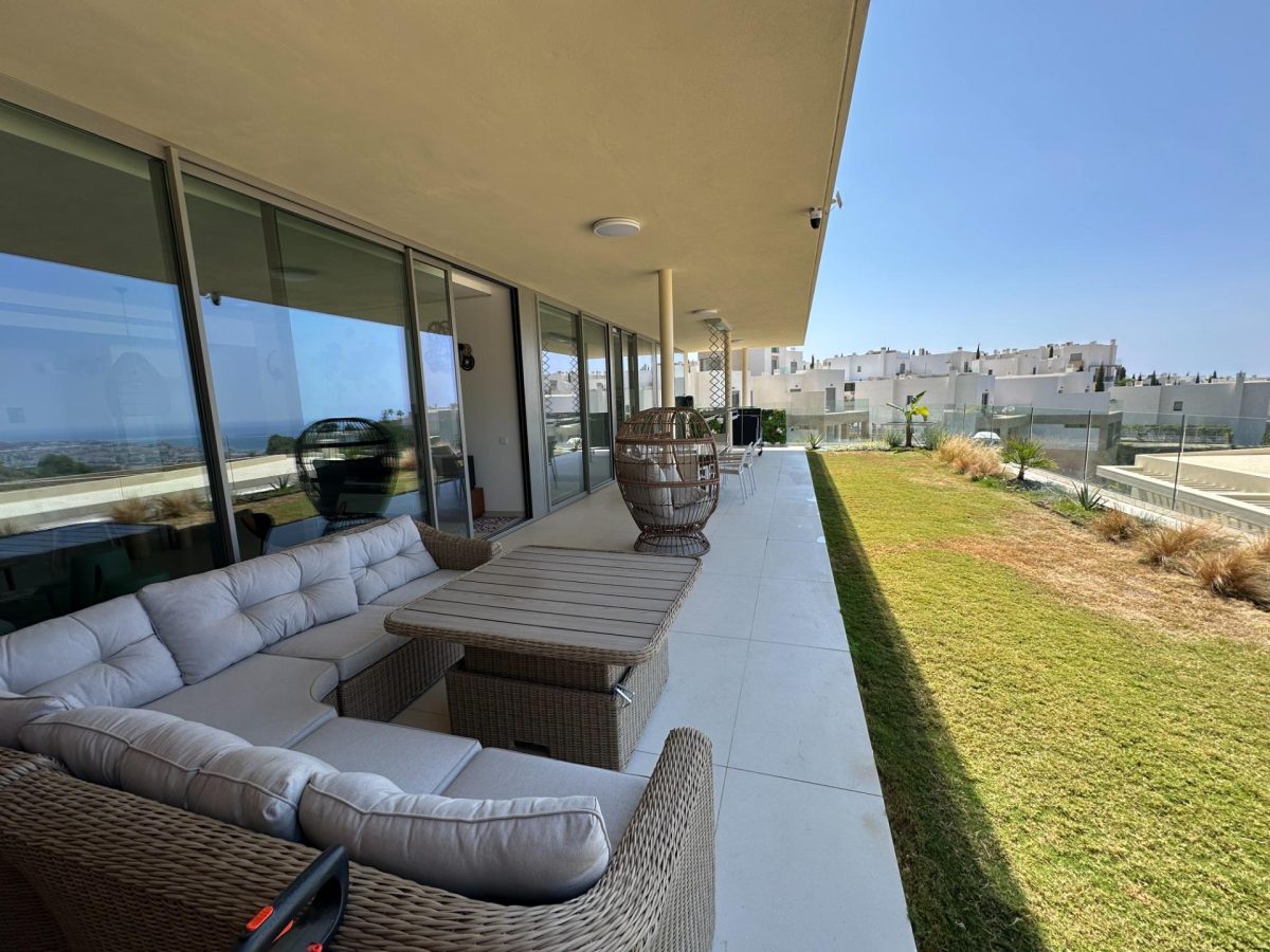 Benalmádena  - Garden Villa de Lujo, 3 Dormitorios, Terraza, Piscina, Garaje, Trastero, Sauna — Foto 5