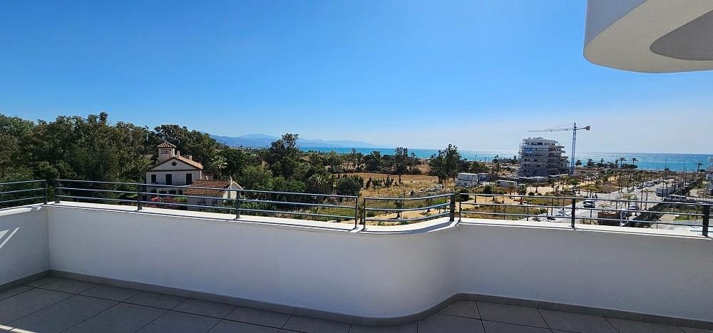 Los Álamos - Ático a estrenar, 4 Dormitorios, Terraza, Piscina, 2 Garajes y Trastero — Foto 29