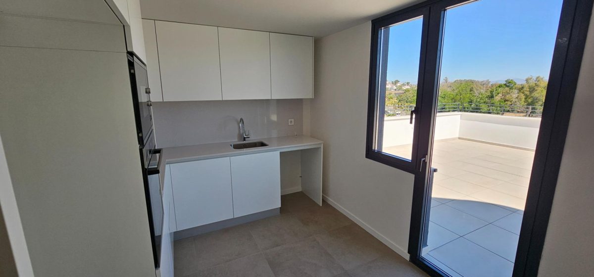Los Álamos - Ático a estrenar, 4 Dormitorios, Terraza, Piscina, 2 Garajes y Trastero — Foto 13