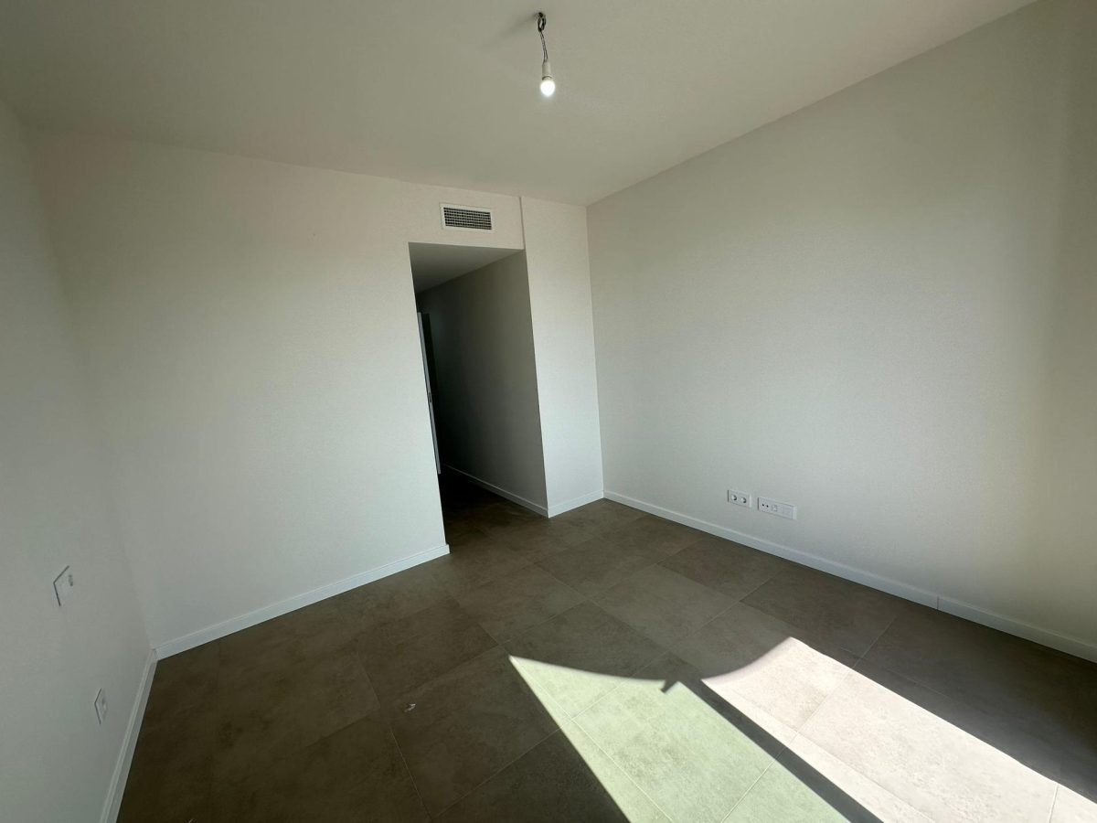 Los Álamos - Ático a estrenar, 4 Dormitorios, Terraza, Piscina, 2 Garajes y Trastero — Foto 16