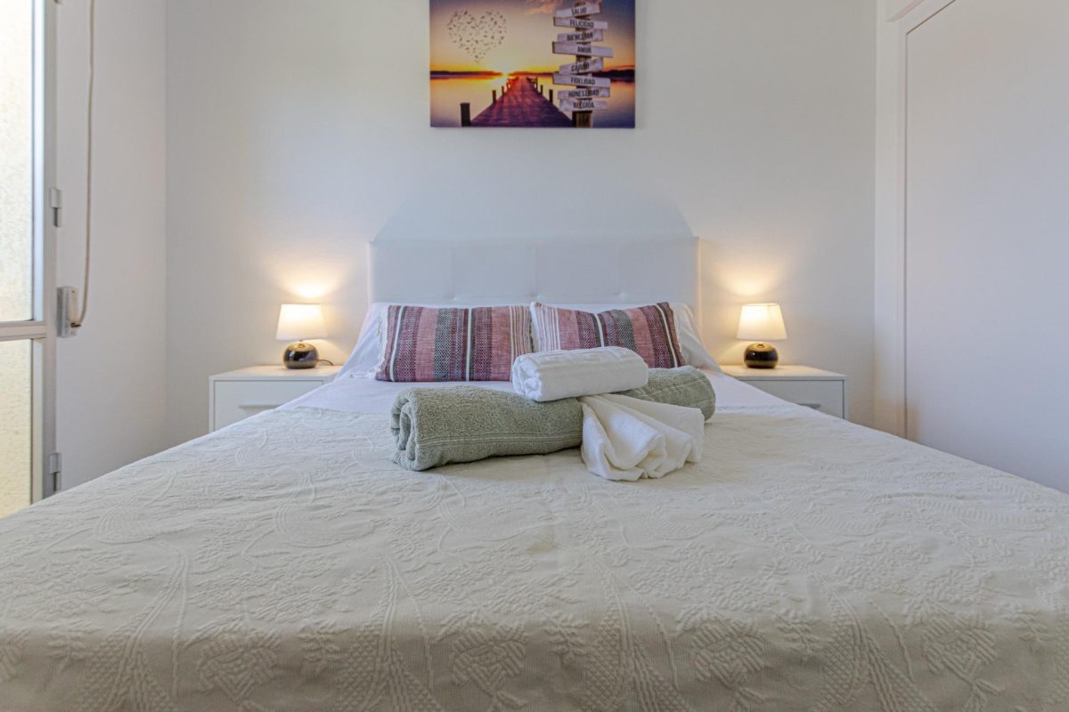 1 DORMITORIO EN BENAL BEACH !! — Foto 12