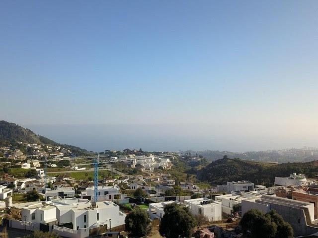 Mijas - Villa, 5 Dormitorios, Piscina, Terraza, Aparcamiento cubierto — Foto 8