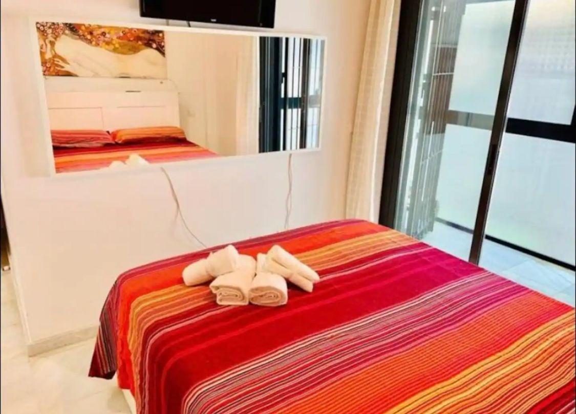 Apartamento en segunda línea de playa de Carvajal en Fuengirola — Foto 4