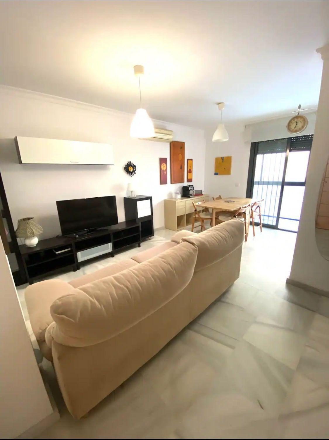 Apartamento en segunda línea de playa de Carvajal en Fuengirola — Foto 2