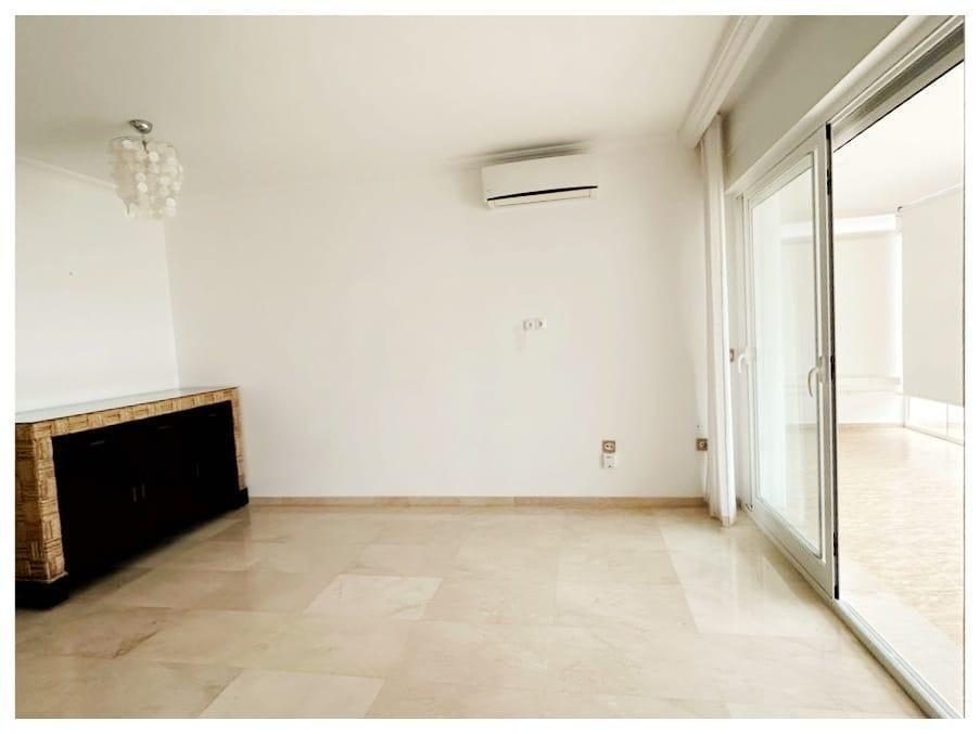 Marina del Sol - Apartamento 2 Dormitorios, Garaje, Trastero, Piscina Comunitaria — Foto 3