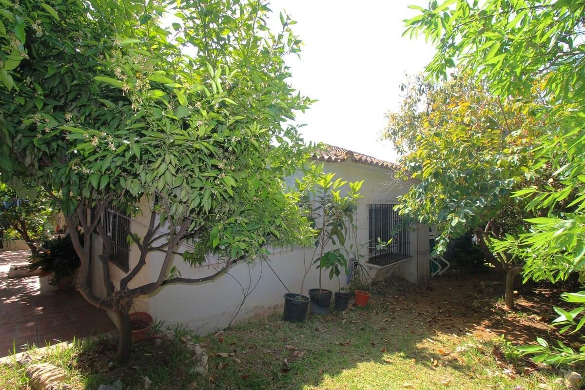 Marbella - Artola Alta - Villa Independiente 4 Dormitorios — Foto 11