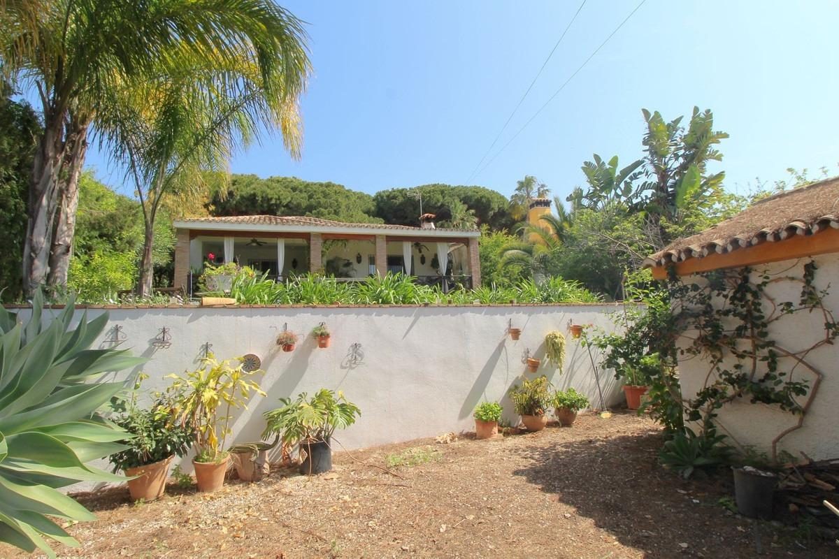 Marbella - Artola Alta - Villa Independiente 4 Dormitorios — Foto 2