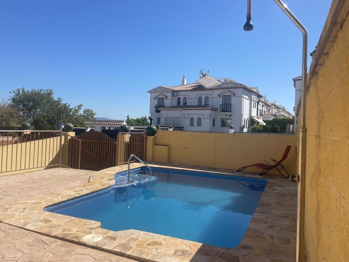 Alhaurín de la Torre - Chalet, 6 Dormitorios, Piscina, Apartamento Independiente — Foto 21