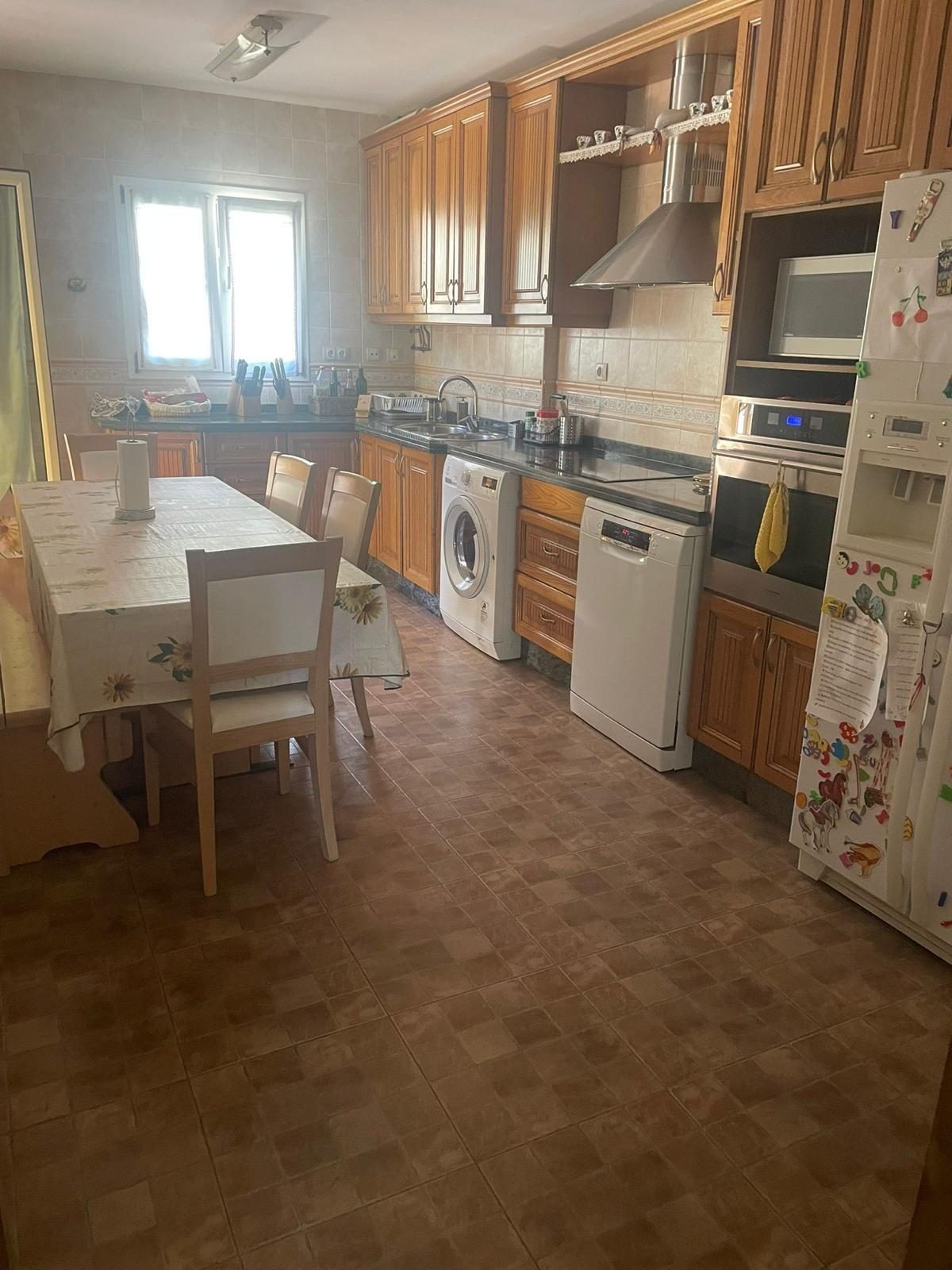 Alhaurín de la Torre - Chalet, 6 Dormitorios, Piscina, Apartamento Independiente — Foto 6