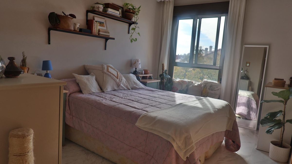 Ático Dúplex en Teatinos con Solárium Privado de 41 m² | 3 Dormitorios + Garaje y Trastero — Foto 12