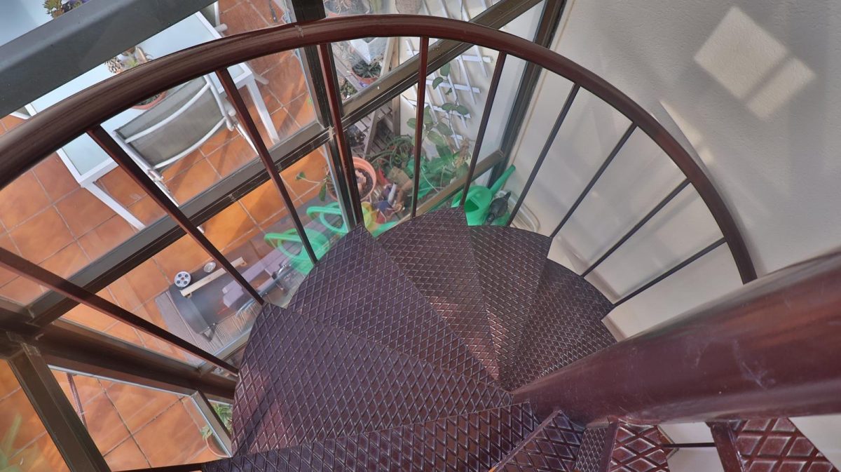 Ático Dúplex en Teatinos con Solárium Privado de 41 m² | 3 Dormitorios + Garaje y Trastero — Foto 30