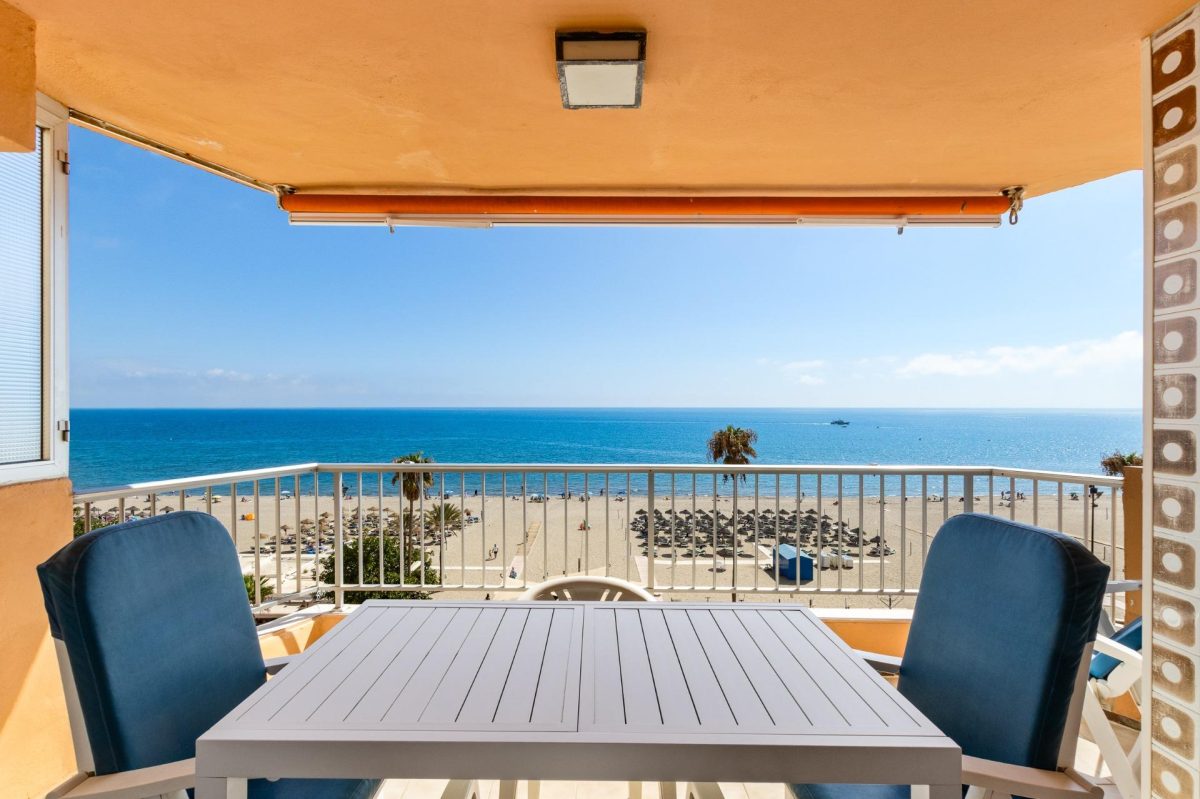 Fuengirola Primera Línea Playa - Piso 2 Dormitorios Vistas al Mar — Foto 22