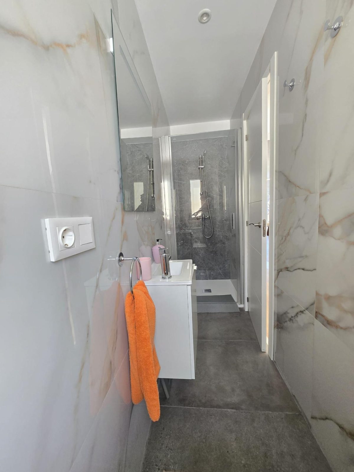 Los Boliches - Gran Adosada 4 Dormitorios, Piscina, Parking y Trastero Fuengirola — Foto 21