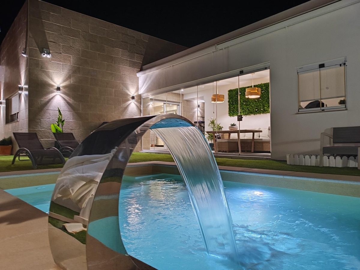 La Sierrezuela - Villa una planta 4 Dormitorios, Garaje, Piscina, Jardín — Foto 19