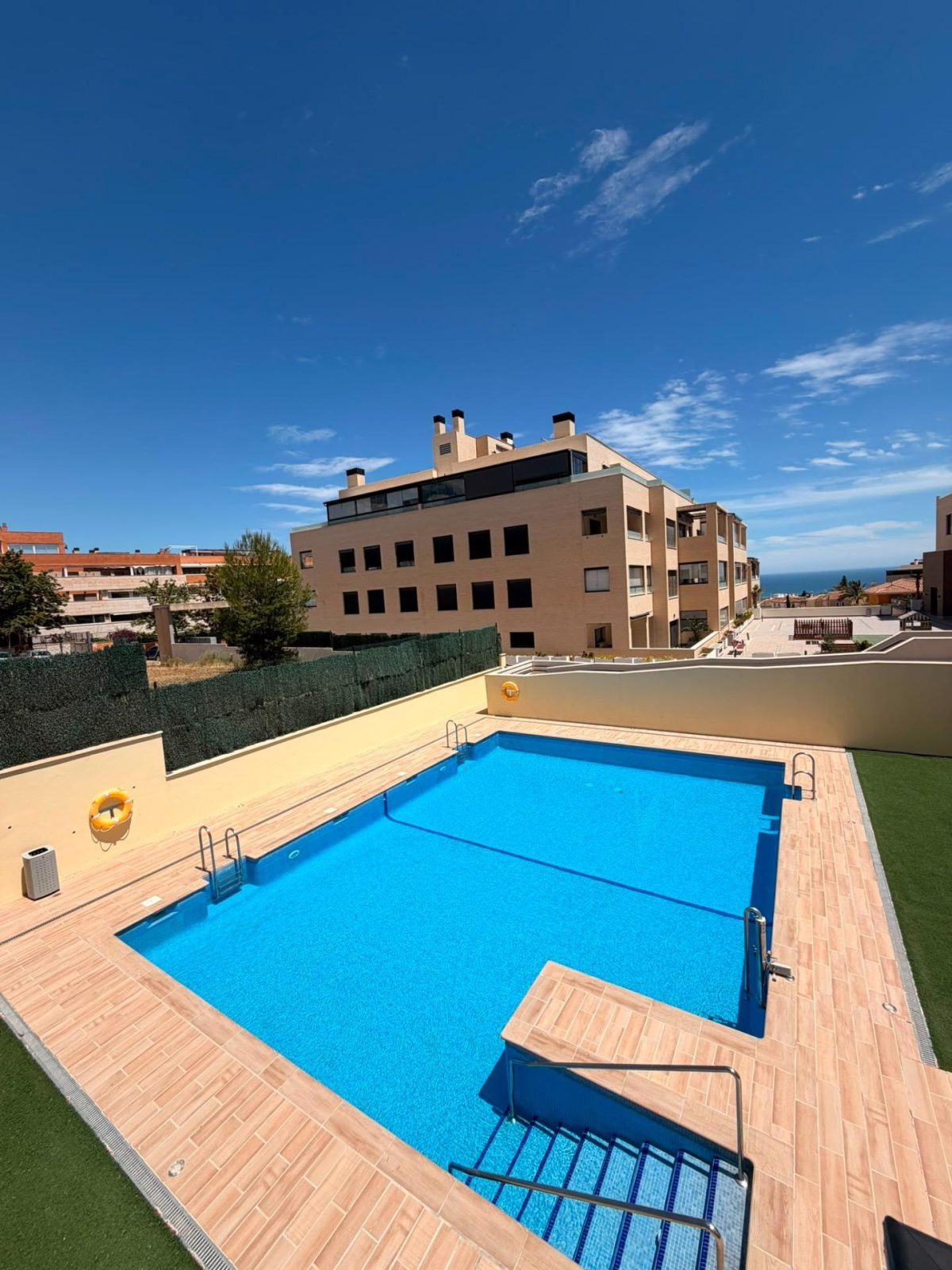 El Pinillo, Torremolinos - Planta Baja 2 Dormitorios, Garaje y Piscina — Foto 10