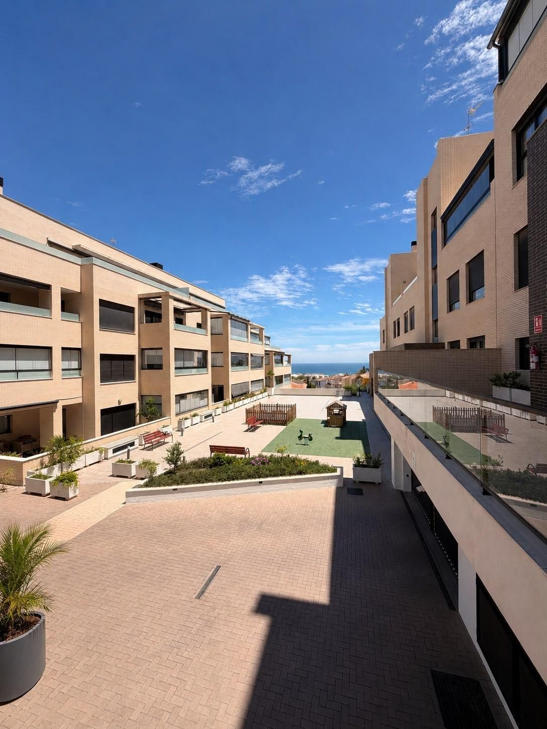 El Pinillo, Torremolinos - Planta Baja 2 Dormitorios, Garaje y Piscina — Foto 12