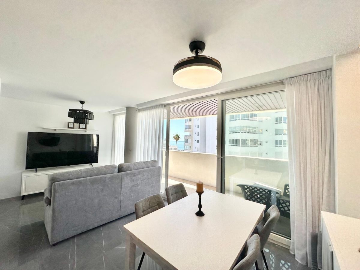 Benalmádena - Espectacular Piso a Estrenar, 2 Dormitorios, Garaje y Piscina — Foto 14