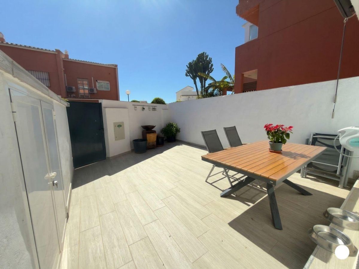 Benalmádena - Adosado 3 Dormitorios con Vistas al Mar, Gimnasio, Parking y Trastero — Foto 2
