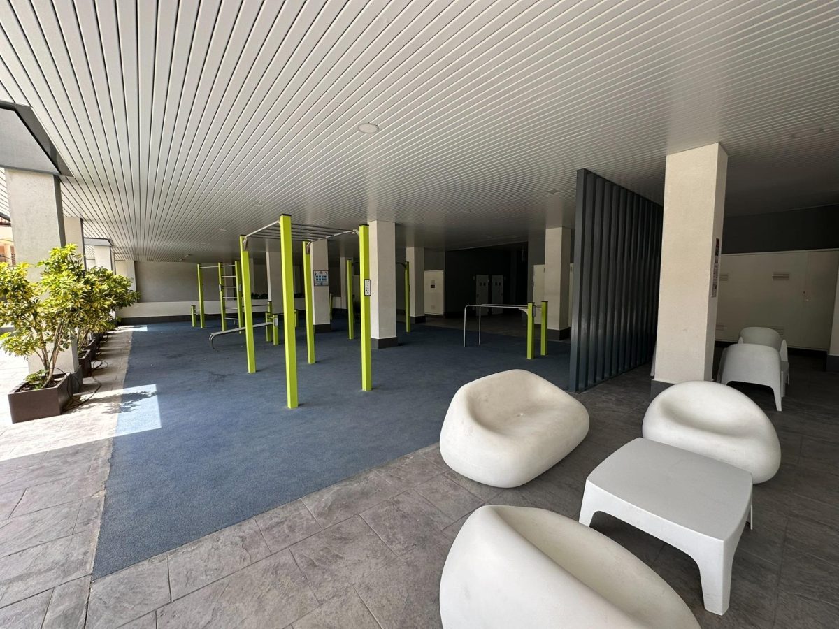 Las Lagunas - Piso a Estrenar 2 Dormitorios, Garaje, Trastero, Piscina, Solarium — Foto 22