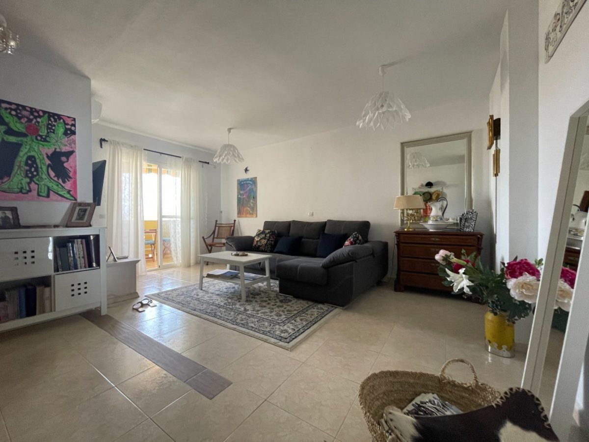 Zona Care Mijas - Amplio Piso 2 Dormitorios - Garaje y Terraza — Foto 2