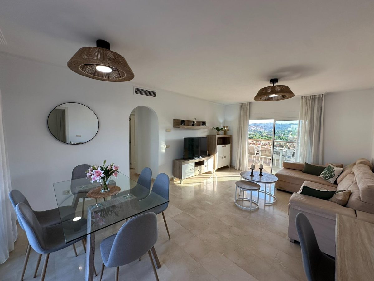 Mijas Golf - Super Ático 3 Dormitorios Impecable, 4 Piscinas, Garaje, 2 Pistas de Pádel, Zona Infantil (Sept-Junio) — Foto 4