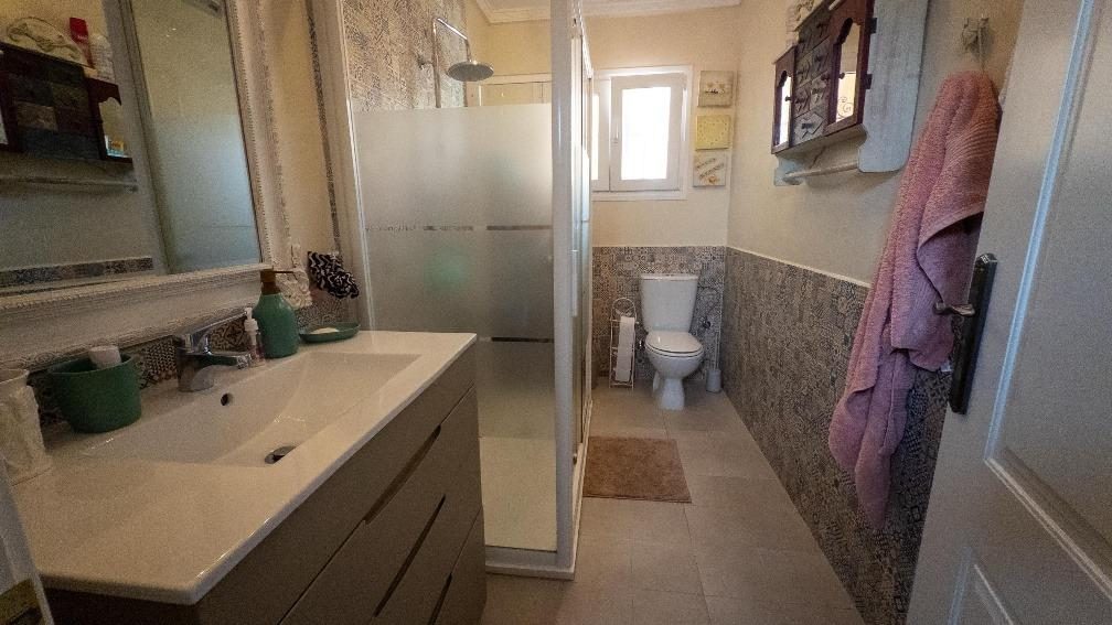 Benalmádena - Villa Reformada, 6 dormitorios, Piscina, Parking, Trastero — Foto 16