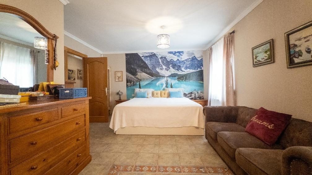 Benalmádena - Villa Reformada, 6 dormitorios, Piscina, Parking, Trastero — Foto 13