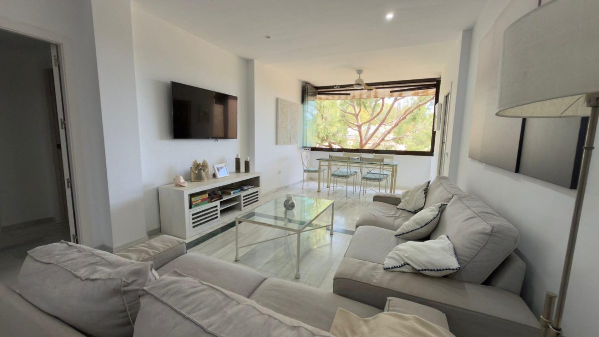 Marbella - Piso 3 dormitorios, a 200 metros de la playa. — Foto 13