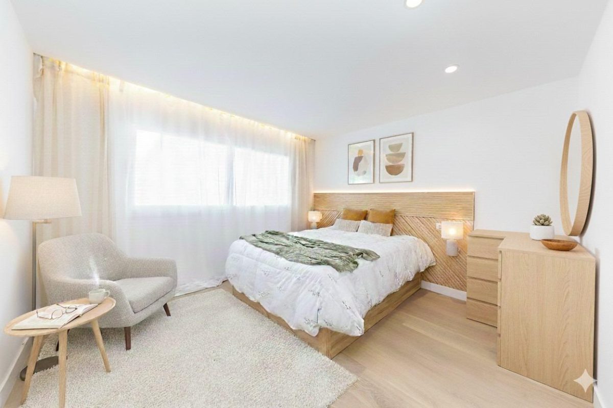 Torreblanca, Casa Reformada, 3 dormitorios + 1 oficina, Garaje, Piscina, jardín — Foto 9
