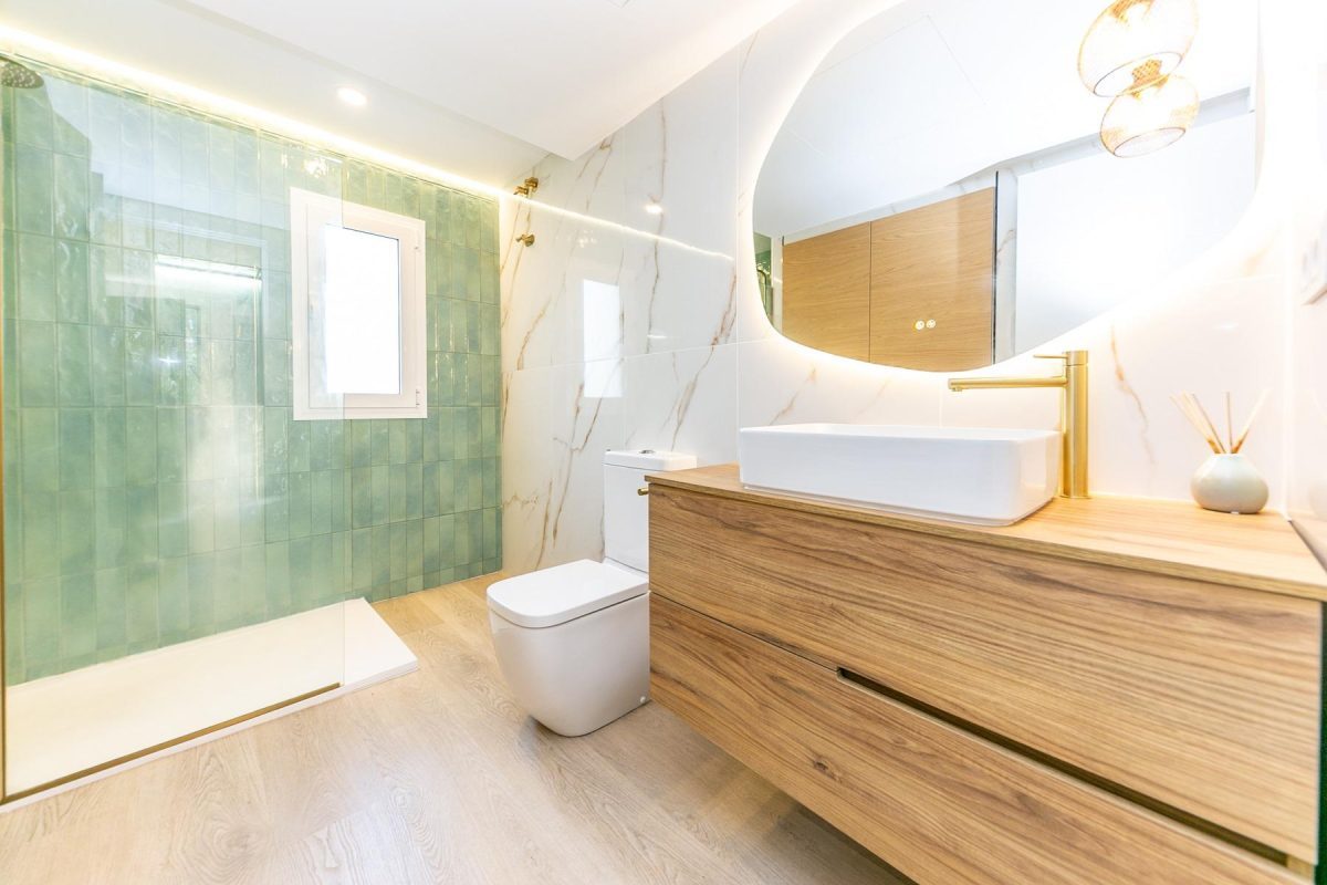 Torreblanca, Casa Reformada, 3 dormitorios + 1 oficina, Garaje, Piscina, jardín — Foto 13