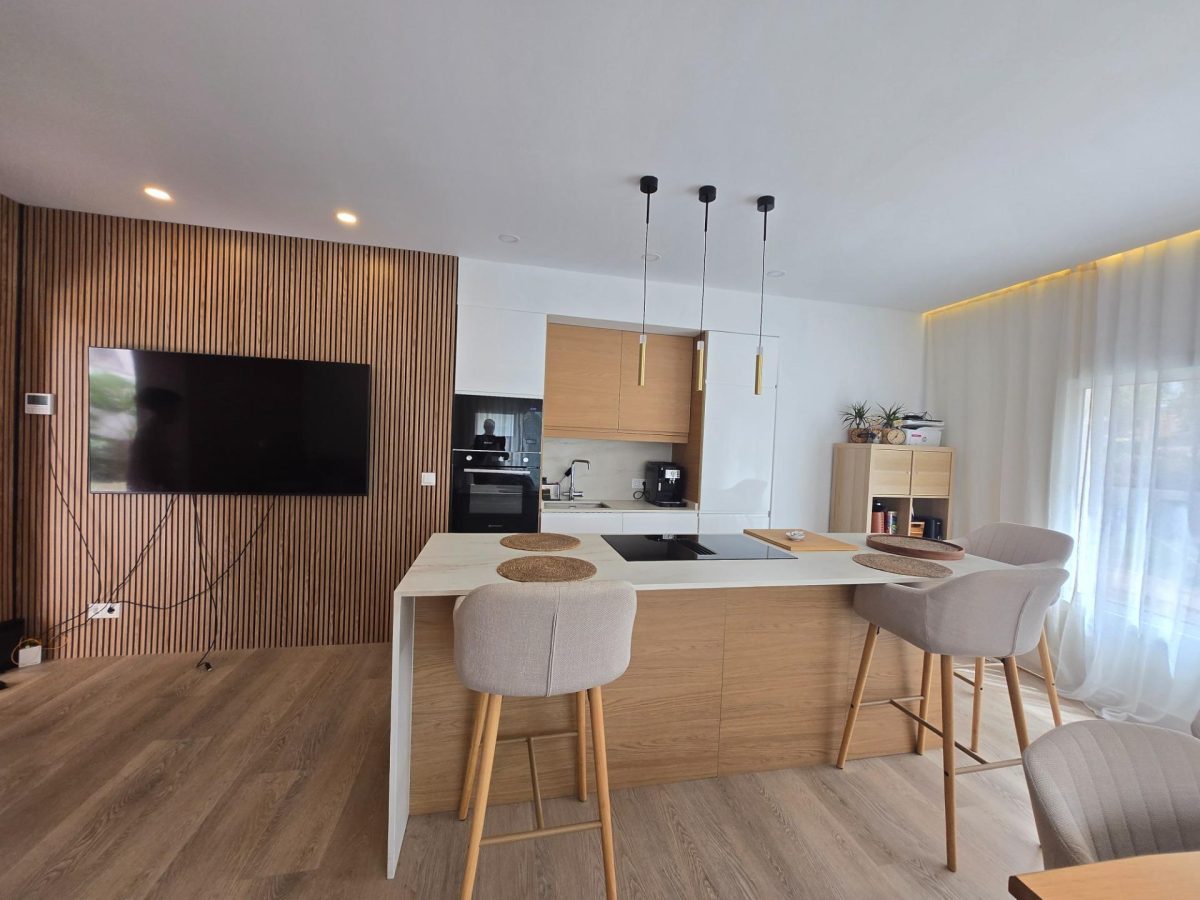 Torreblanca, Casa Reformada, 3 dormitorios + 1 oficina, Garaje, Piscina, jardín — Foto 8
