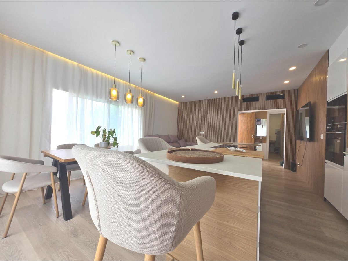 Torreblanca, Casa Reformada, 3 dormitorios + 1 oficina, Garaje, Piscina, jardín — Foto 7