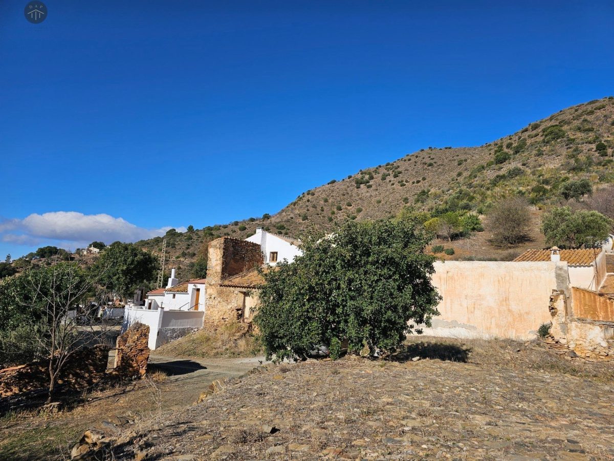 CASA RUSTICA EN CIUDA JARDIN — Foto 53