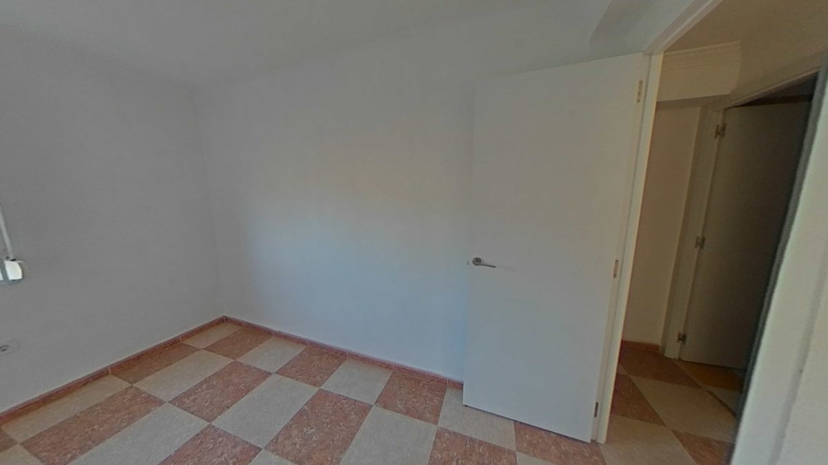 VIVIENDA ALQUILADA EN PORTADA ALTA — Foto 10