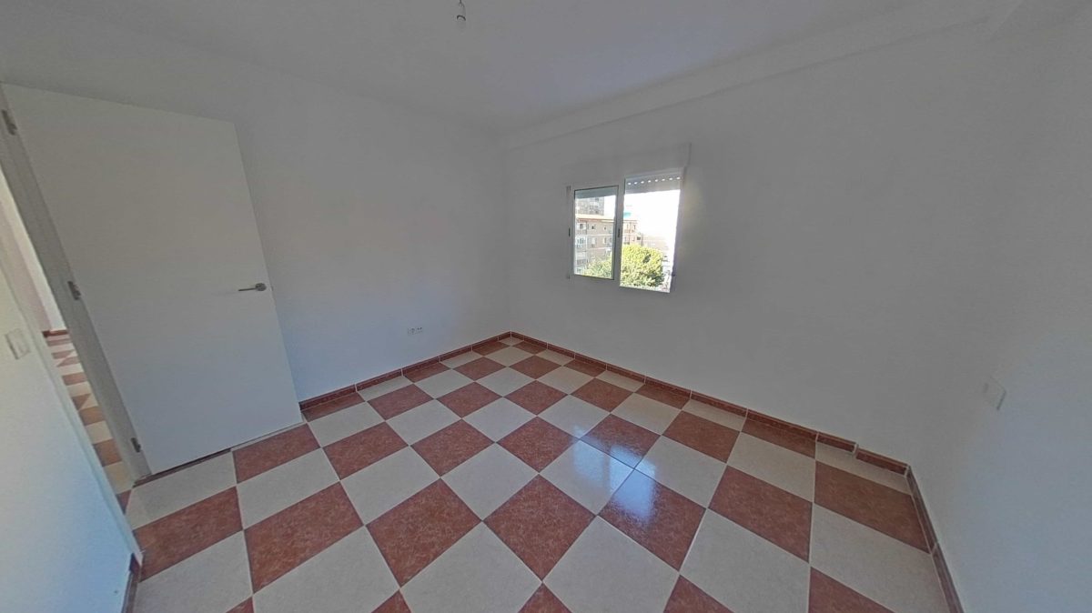 VIVIENDA ALQUILADA EN LA LUZ — Foto 15