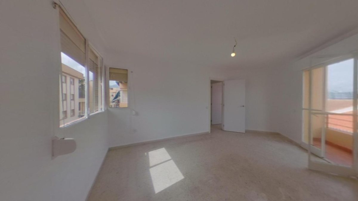 VIVIENDA ALQUILADA CON SEGURO DE IMPAGO ALHAURIN DE LA TORRE — Foto 12