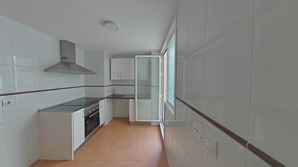 VIVIENDA ALQUILADA CON SEGURO DE IMPAGO PUERTO DE LA TORRE — Foto 8