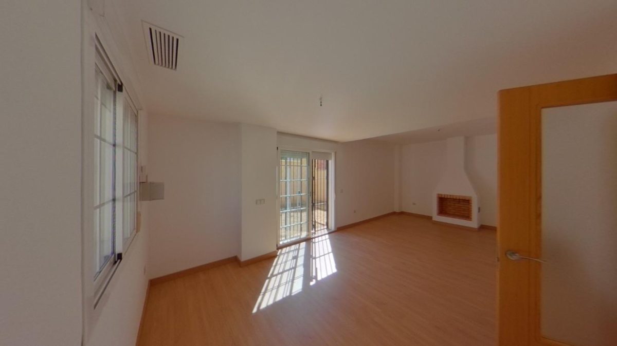 CHALET ADOSADO EN ALHAURIN DE LA TORRE CAPELLANIA — Foto 1