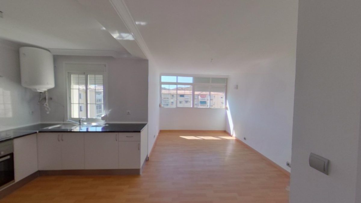 VIVIENDA 4 HABITACIONES CIUDAD JARDIN ALQUILADA SEGURO DE IMPAGOV63 — Foto 1