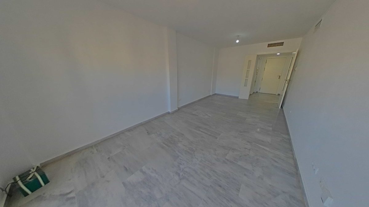 VIVIENDA DE 3 HABITACIONES 2 BAÑOS ALQUILADA CON SEGURO DE IMPAGO EN EL RINCON DE LA VICTORIA — Foto 5