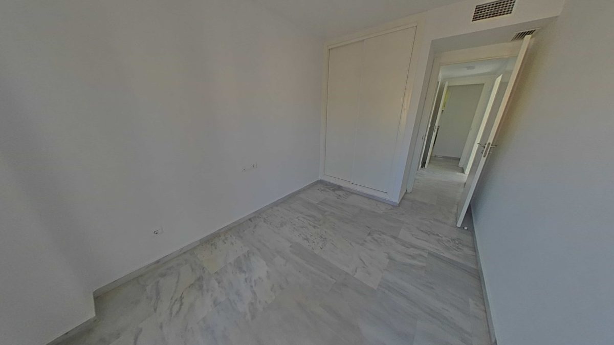VIVIENDA DE 3 HABITACIONES 2 BAÑOS ALQUILADA CON SEGURO DE IMPAGO EN EL RINCON DE LA VICTORIA — Foto 17