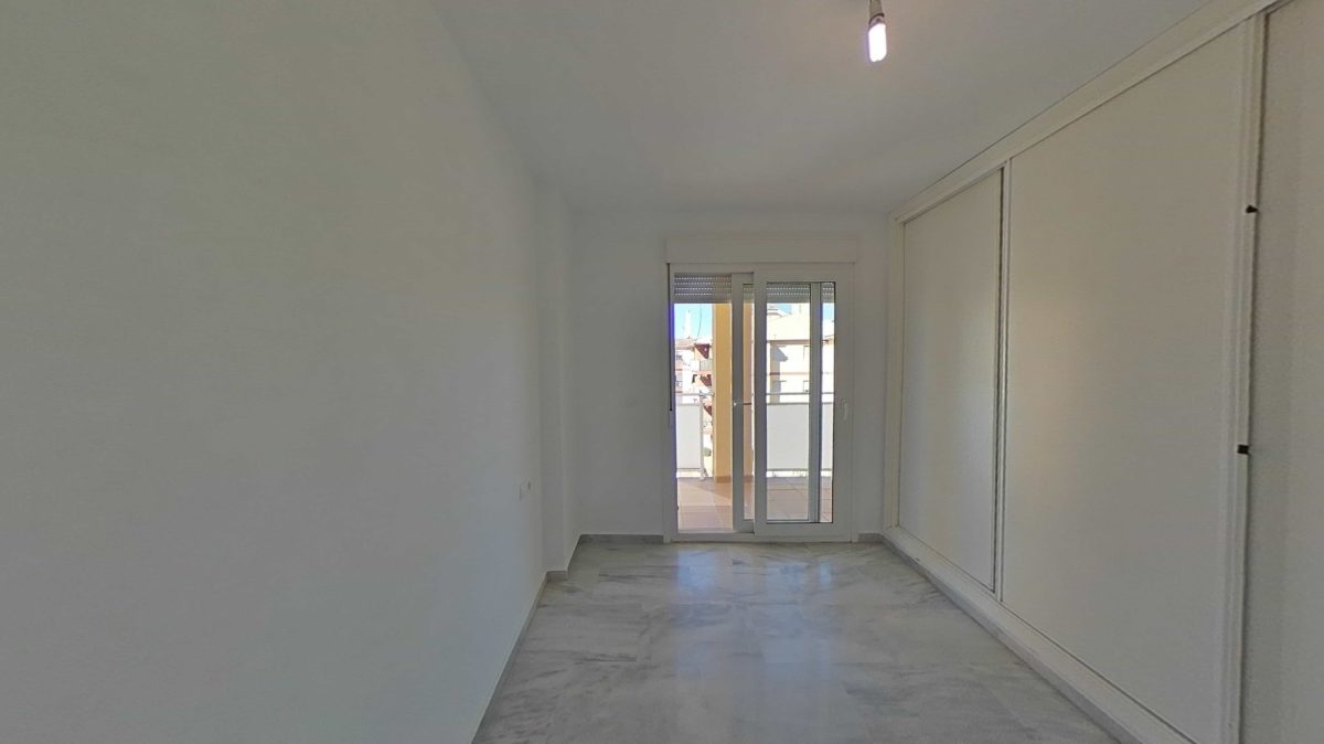 VIVIENDA DE 3 HABITACIONES 2 BAÑOS ALQUILADA CON SEGURO DE IMPAGO EN EL RINCON DE LA VICTORIA — Foto 32