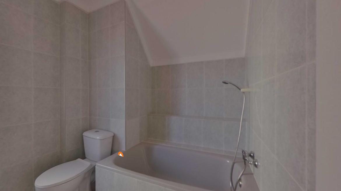 VIVIENDA ALQUILADA EN CIUDAD JARDIN CON SEGURO DE IMPAGO V66 — Foto 2