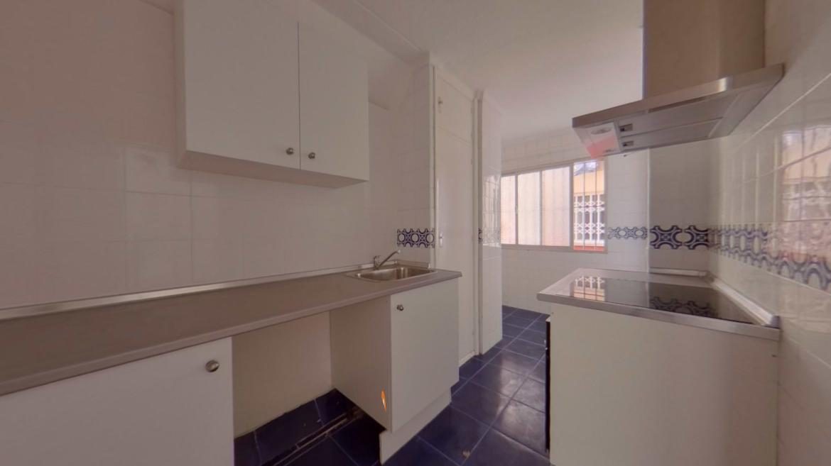 VIVIENDA ALQUILADA EN CIUDAD JARDIN CON SEGURO DE IMPAGO V66 — Foto 10