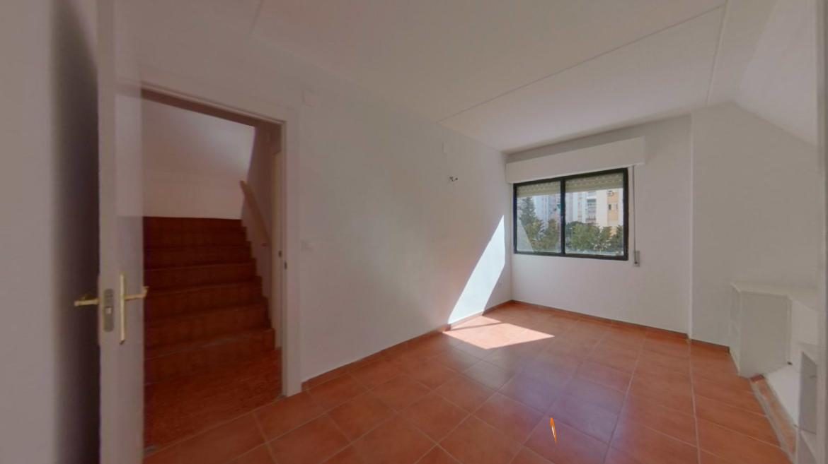 VIVIENDA ALQUILADA EN CIUDAD JARDIN CON SEGURO DE IMPAGO V66 — Foto 14