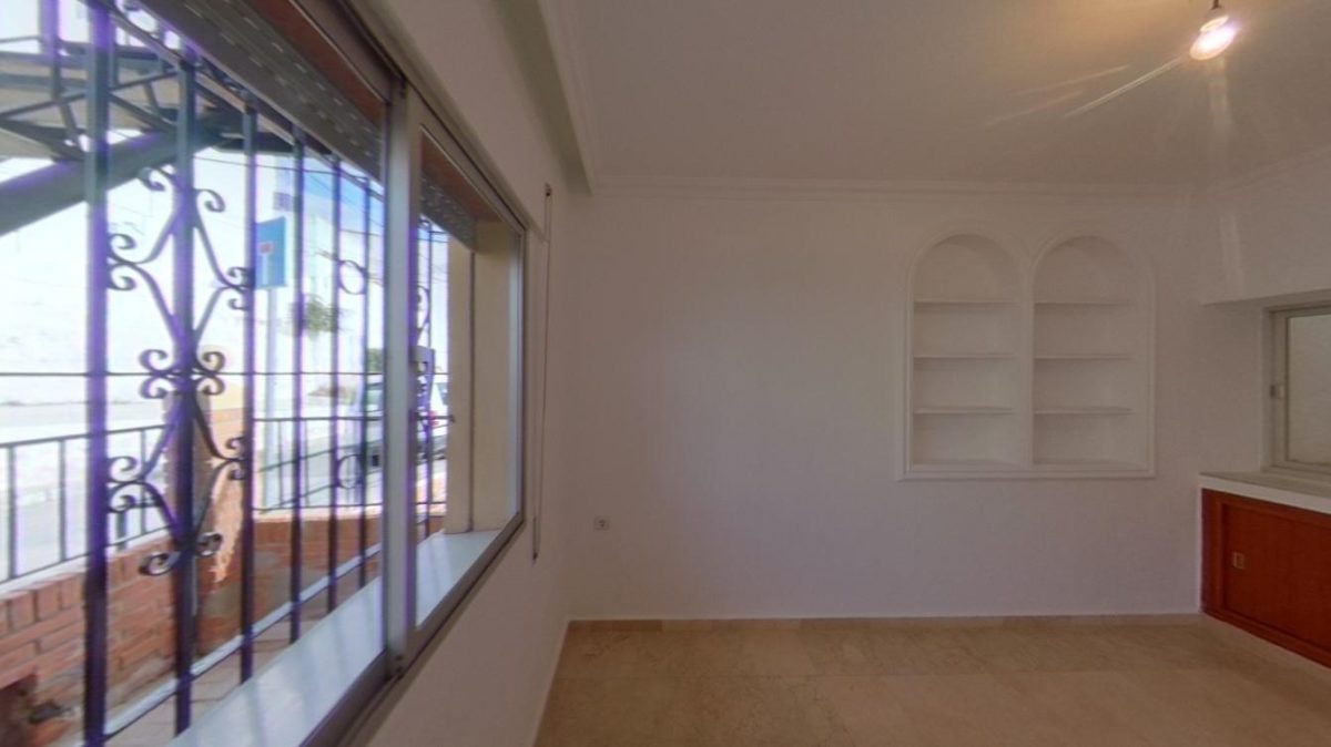 VIVIENDA ALQUILADA EN CIUDAD JARDÍN CON SEGURO DE IMPAGO — Foto 1