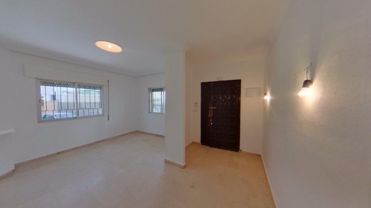 VIVIENDA ALQUILADA EN CIUDAD JARDÍN CON SEGURO DE IMPAGO — Foto 7