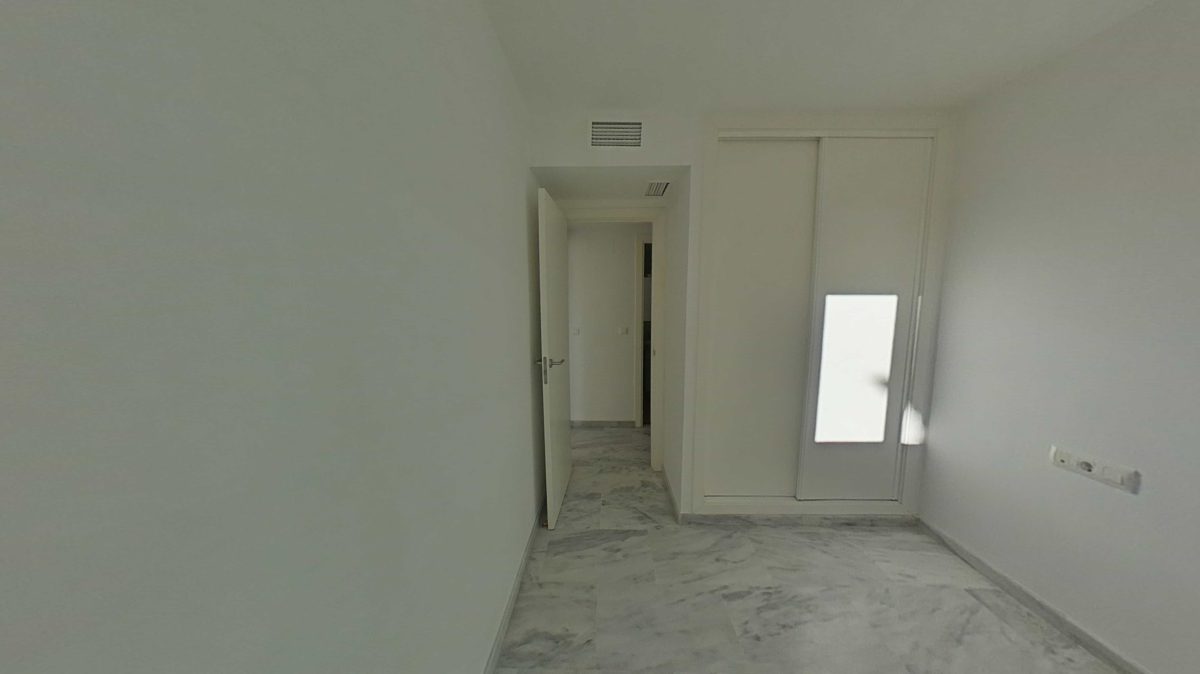 VIVIENDA ALQUILA CON SEGURO DE IMPAGO DE 2 HACITACIONES 2 BAÑOS EN EL RINCÓN DE LA VICTORIA — Foto 22