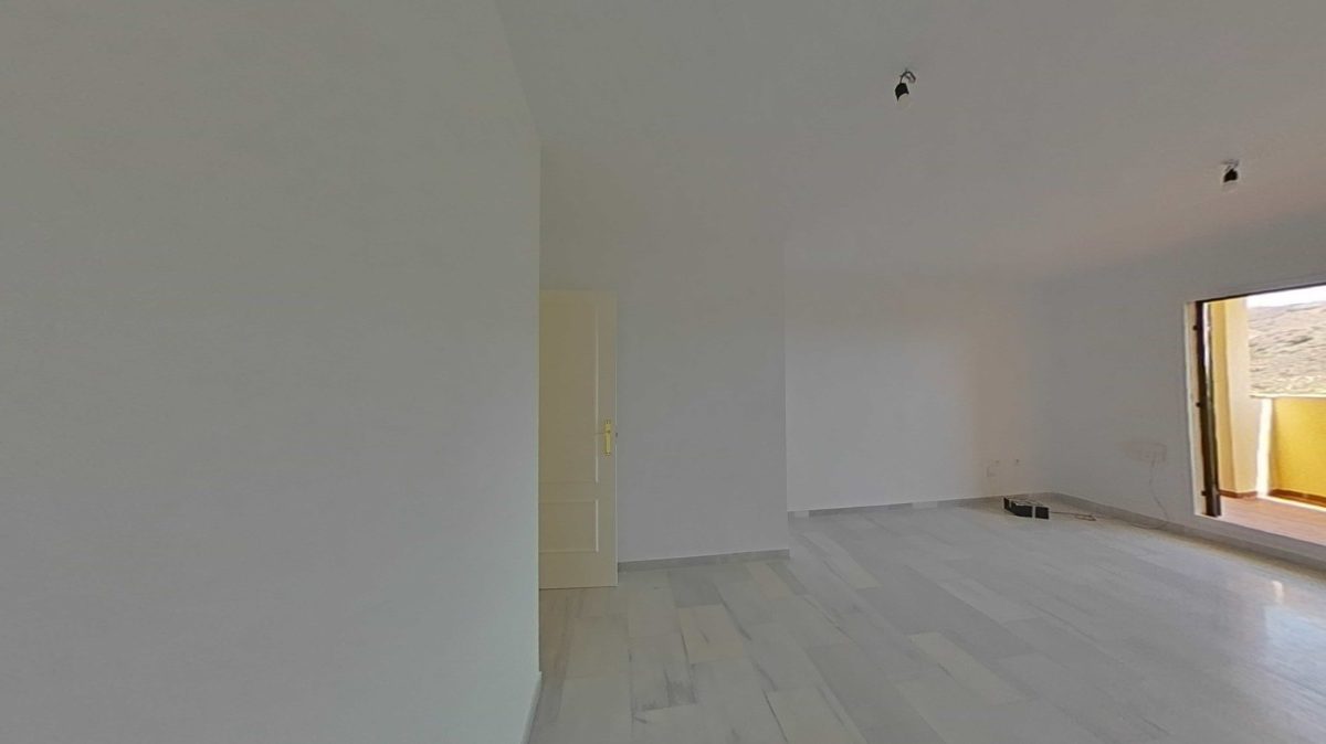 VIVIENDA ALQUILADA EN AÑORETA 3 HABITACIONES 2 BAÑOS CON SEGURO DE IMPAGO — Foto 23