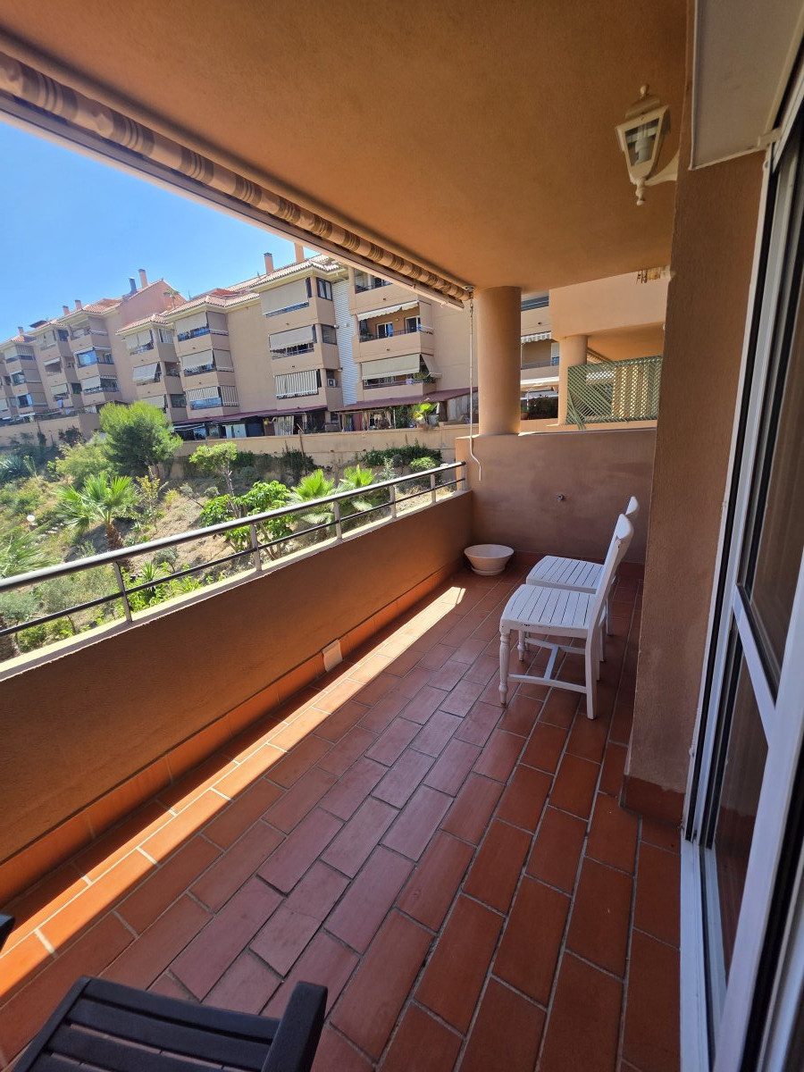 Venta piso con terraza en urbanización En el palo — Foto 2